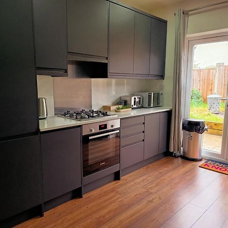 Spacious 3 Bed Flat Belvedere Dartford 외부 사진