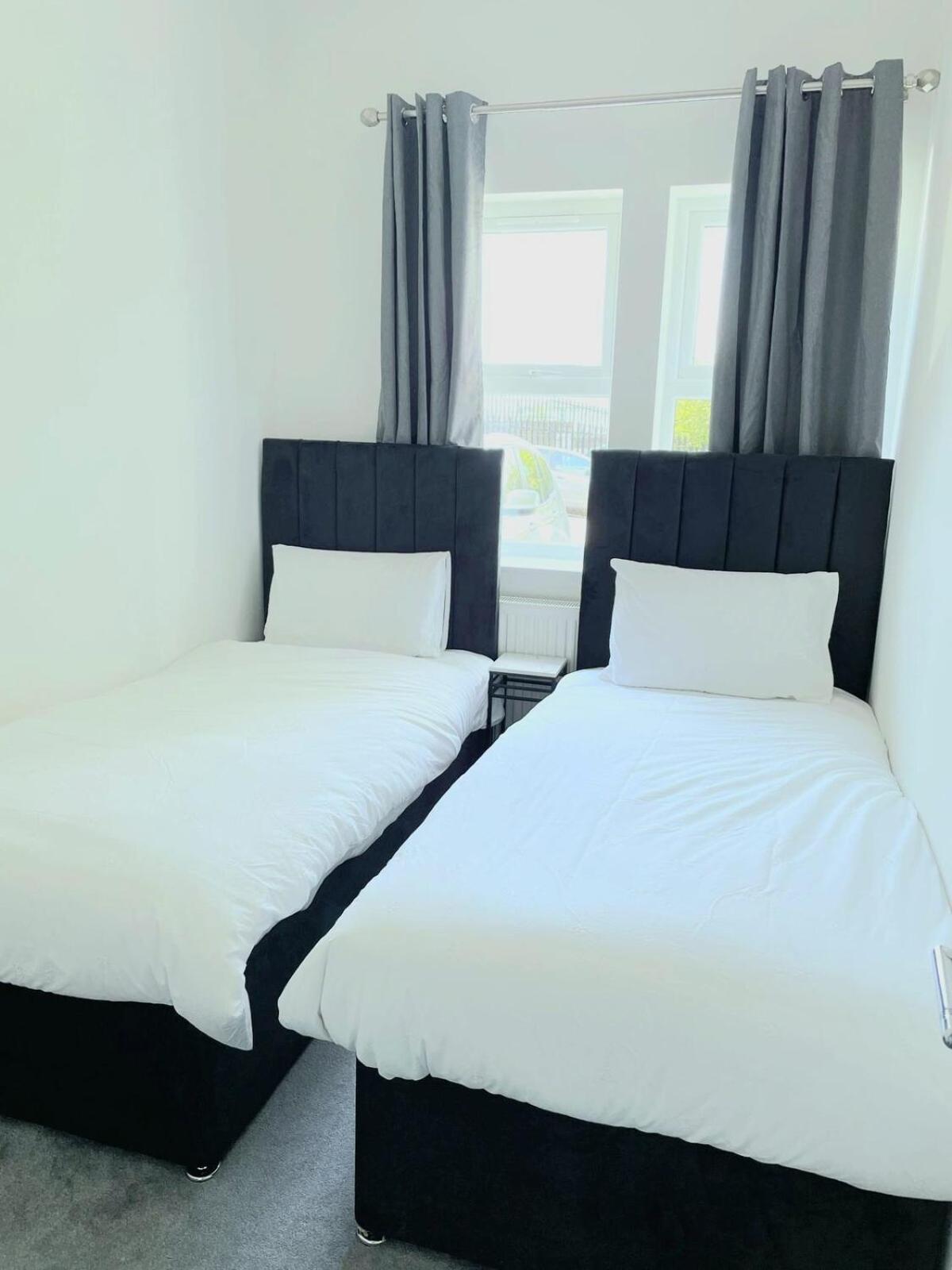 Spacious 3 Bed Flat Belvedere Dartford 외부 사진