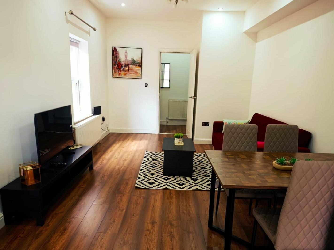 Spacious 3 Bed Flat Belvedere Dartford 외부 사진
