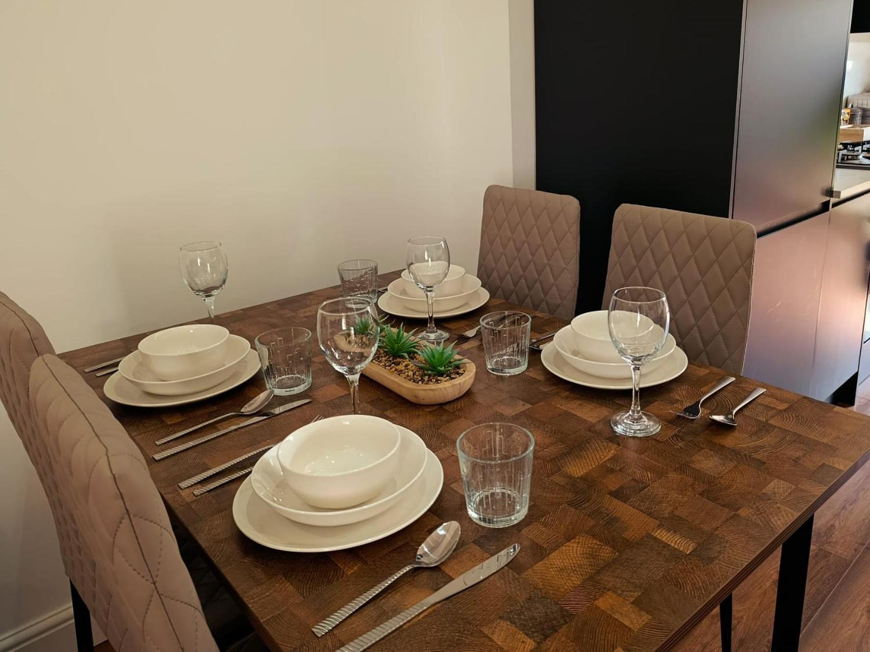 Spacious 3 Bed Flat Belvedere Dartford 외부 사진